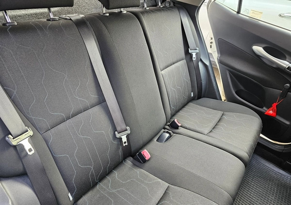 Toyota Auris cena 25900 przebieg: 188315, rok produkcji 2012 z Chocianów małe 352